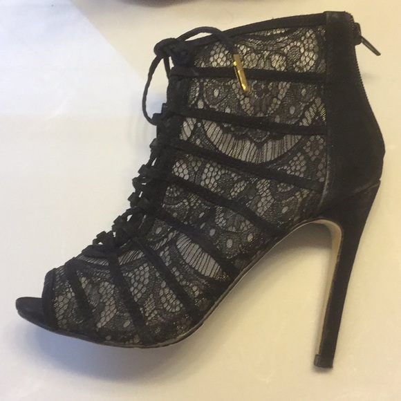 JUSTFABULOUS suede& lace peep-toe booties SZ 7 - Picture 2 of 6
